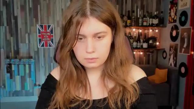 Image 7 of fioramarmoris Stream on Chaturbate on 1 month ago