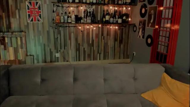 Image 3 of fioramarmoris Stream on Chaturbate on 1 month ago