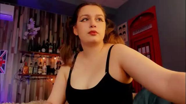 Image 4 of fioramarmoris Stream on Chaturbate on 1 month ago