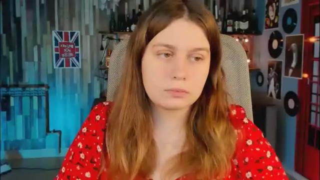 Image 12 of fioramarmoris Stream on Chaturbate on 1 month ago