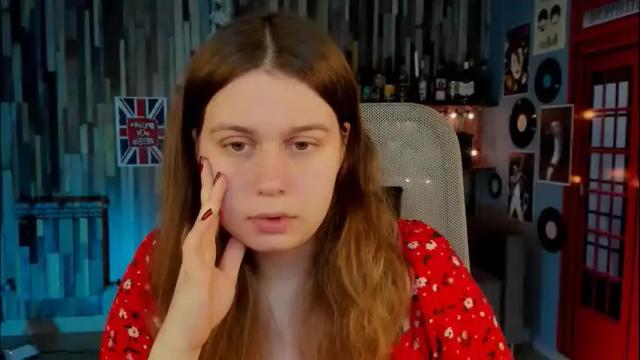 Image 4 of fioramarmoris Stream on Chaturbate on 1 month ago