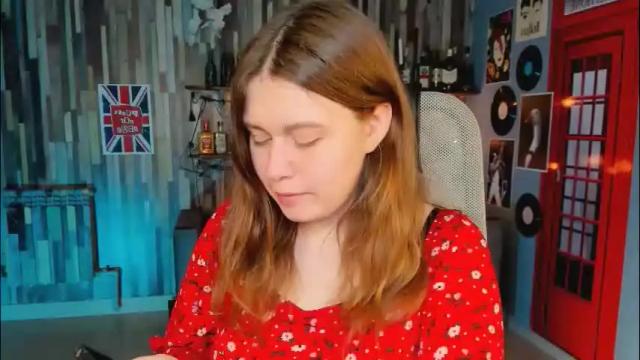 Image 7 of fioramarmoris Stream on Chaturbate on 1 month ago