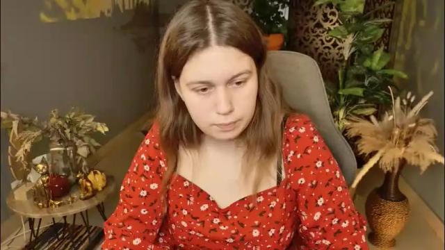 Image 10 of fioramarmoris Stream on Chaturbate on 1 month ago