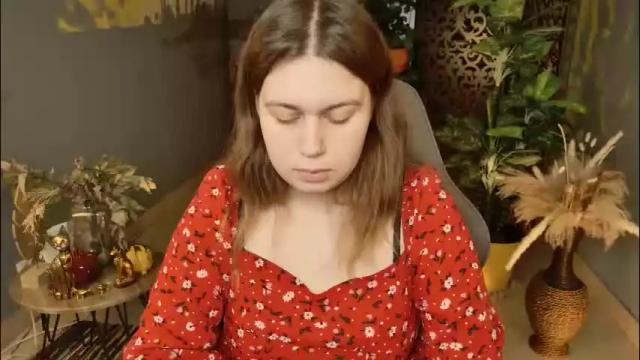 Image 11 of fioramarmoris Stream on Chaturbate on 1 month ago