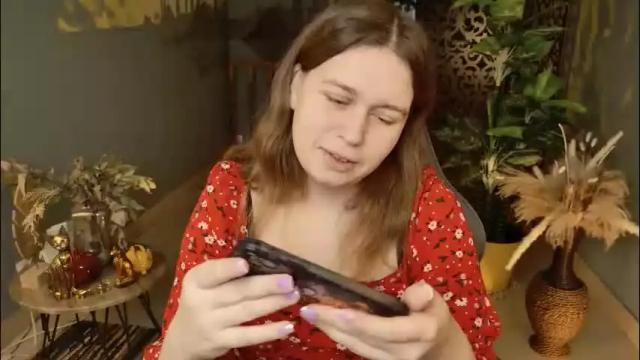 Image 12 of fioramarmoris Stream on Chaturbate on 1 month ago