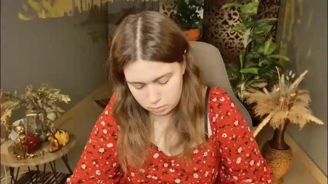 Image 2 of fioramarmoris Stream on Chaturbate on 1 month ago