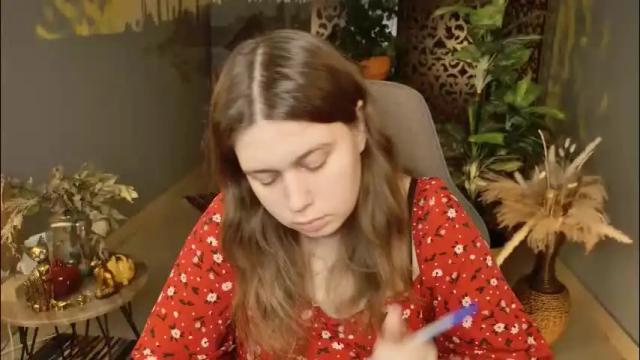 Image 3 of fioramarmoris Stream on Chaturbate on 1 month ago