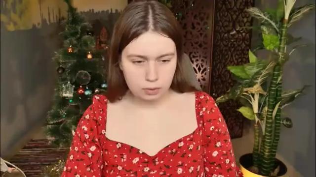 Image 11 of fioramarmoris Stream on Chaturbate on 19 days ago