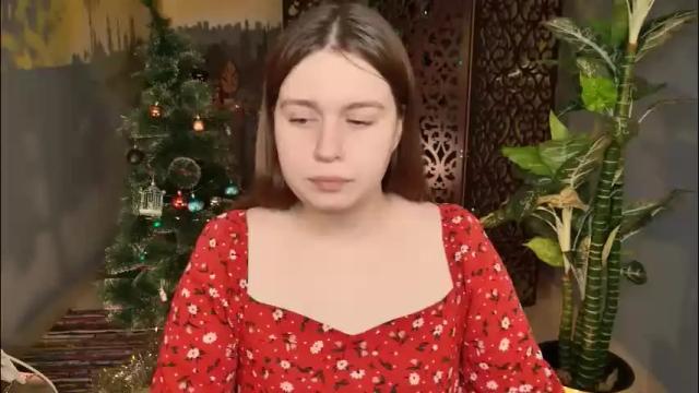 Image 4 of fioramarmoris Stream on Chaturbate on 19 days ago