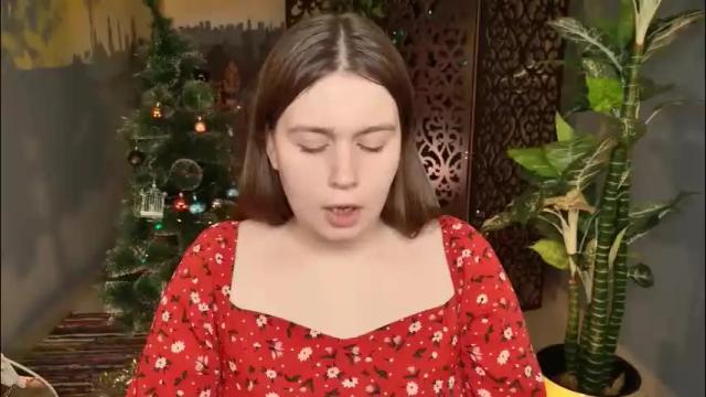 Image 8 of fioramarmoris Stream on Chaturbate on 19 days ago