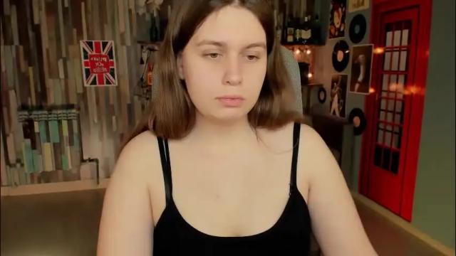 Image 10 of fioramarmoris Stream on Chaturbate on 18 days ago