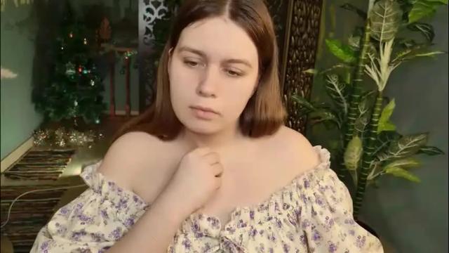 Image 4 of fioramarmoris Stream on Chaturbate on 16 days ago