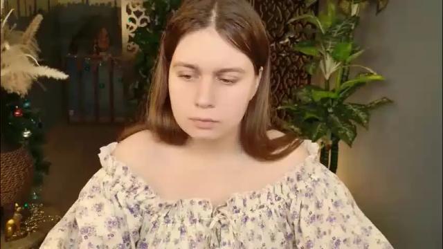 Image 11 of fioramarmoris Stream on Chaturbate on 12 days ago