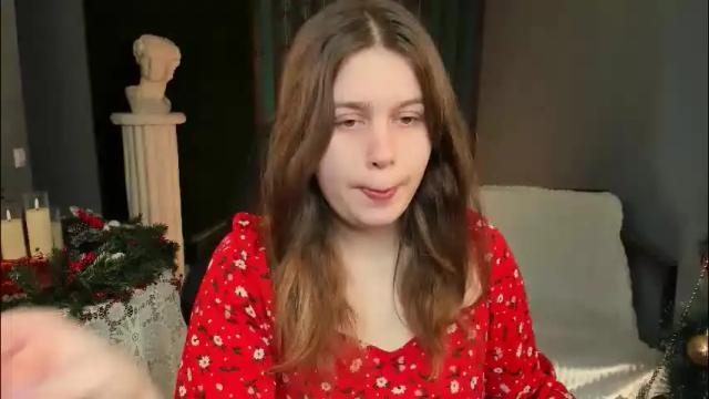 Image 2 of fioramarmoris Stream on Chaturbate on 9 days ago