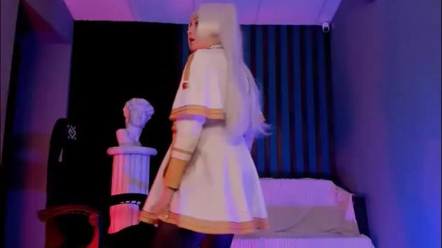 Image 12 of fioramarmoris Stream on Chaturbate on 7 days ago