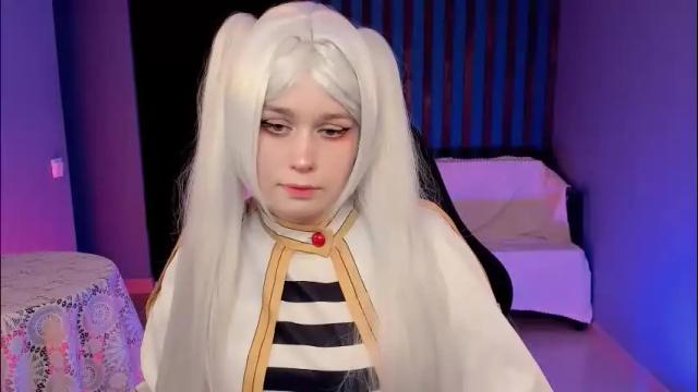 Image 6 of fioramarmoris Stream on Chaturbate on 7 days ago