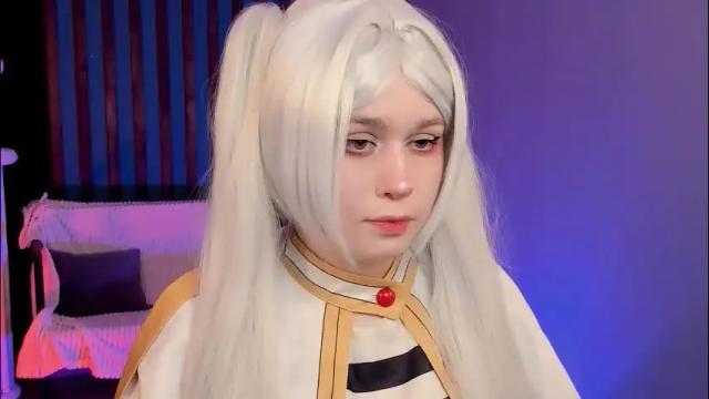 Image 8 of fioramarmoris Stream on Chaturbate on 7 days ago