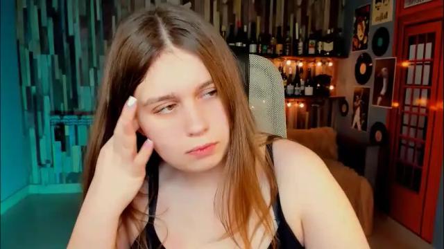 Image 10 of fioramarmoris Stream on Chaturbate on 5 days ago