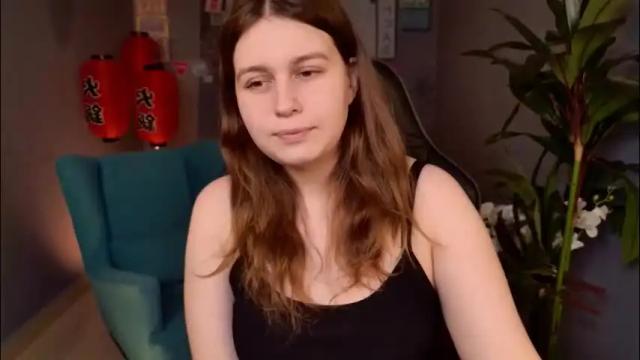 Image 3 of fioramarmoris Stream on Chaturbate on 18 hours ago