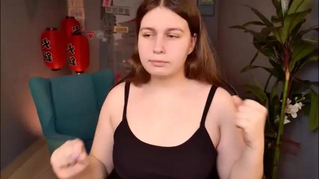 Image 4 of fioramarmoris Stream on Chaturbate on 18 hours ago