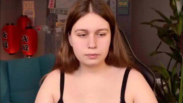 Image 7 of fioramarmoris Stream on Chaturbate on 18 hours ago