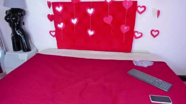 Image 8 of fiorela_ocean Stream on Chaturbate on 16 months ago