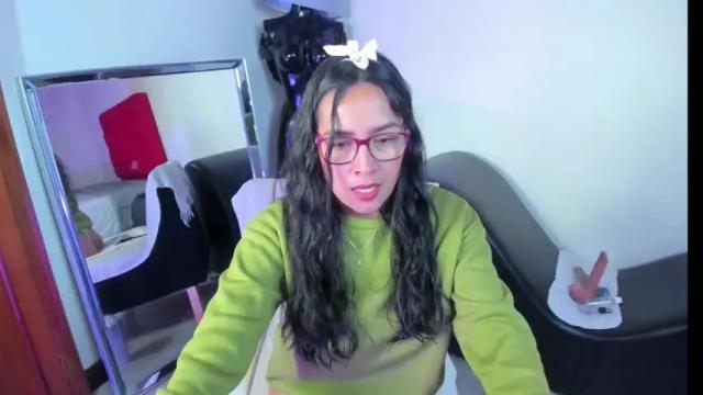 Thumbnail 3, fiorela_ocean's Stream at Chaturbate, 14 months ago