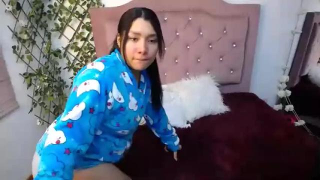 Image 4 of fiorella_5 Stream on Chaturbate on 20 months ago