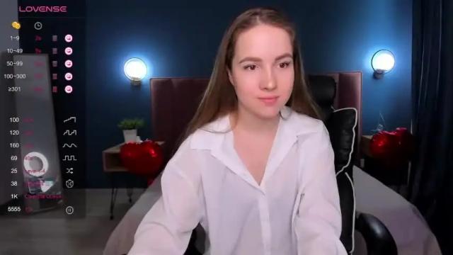 Image 12 of fire1_girl Stream on Chaturbate on 15 months ago