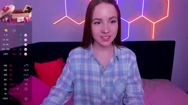 Image 8 of fire1_girl Stream on Chaturbate on 14 months ago