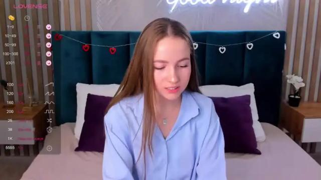 Image 10 of fire1_girl Stream on Chaturbate on 13 months ago