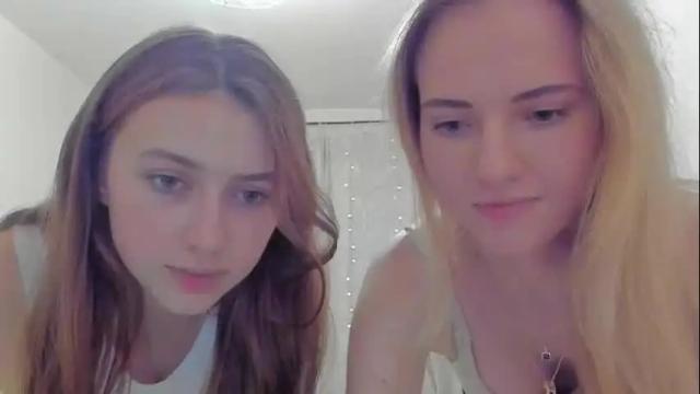 Image 4 of fire___fox Stream on Chaturbate on 7 months ago