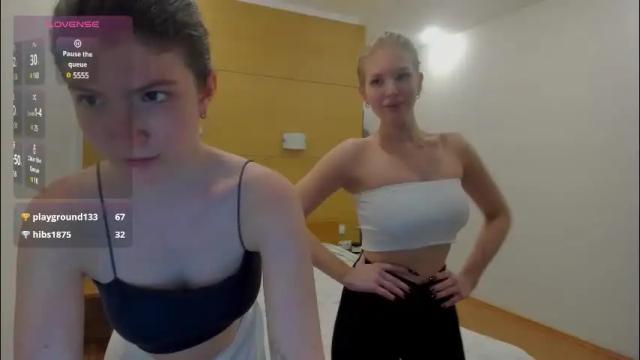 Image 10 of fire___fox Stream on Chaturbate on 6 months ago