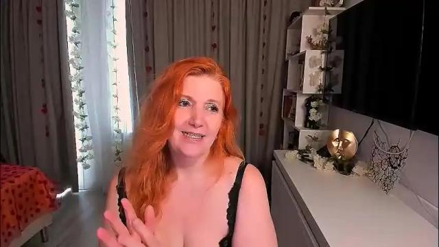 Image 10 of fire_foxone Stream on Chaturbate on 1 month ago