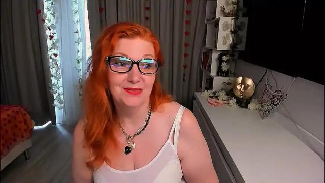Image 10 of fire_foxone Stream on Chaturbate on 27 days ago