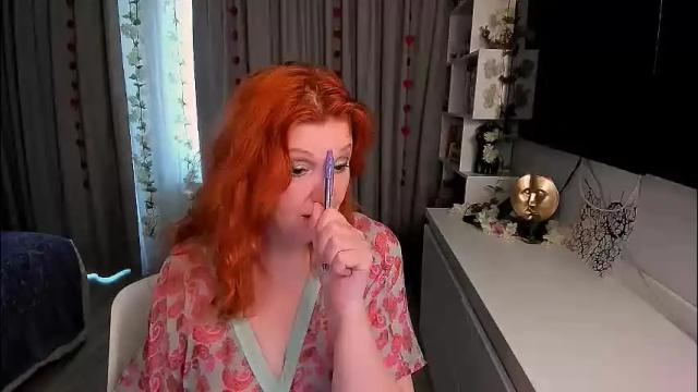 Image 2 of fire_foxone Stream on Chaturbate on 1 month ago