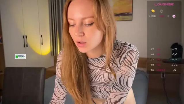 Image 7 of fire_red_ Stream on Chaturbate on 14 months ago