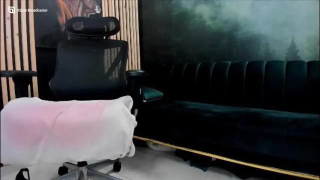 Thumbnail 2, fireflowers_'s Stream at Chaturbate, 1 month ago