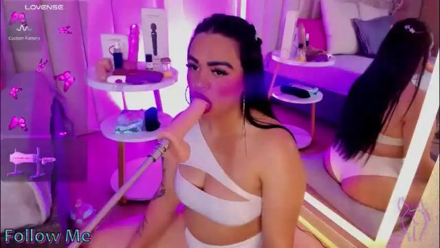 Image 4 of firephoenixjs Stream on Chaturbate on 5 months ago