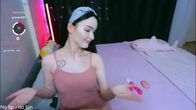 Image 8 of first_day_ Stream on Chaturbate on 2 months ago