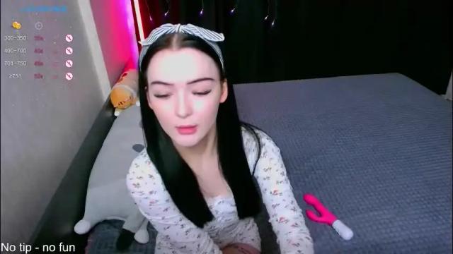 Image 10 of first_day_ Stream on Chaturbate on 1 month ago