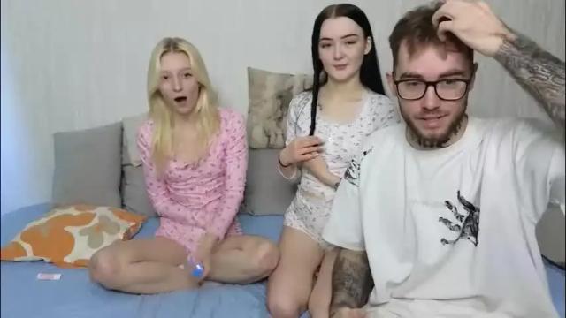 Image 7 of first_day_ Stream on Chaturbate on 1 month ago