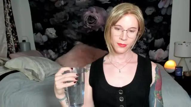 Image 2 of fit_trans Stream on Chaturbate on 17 months ago