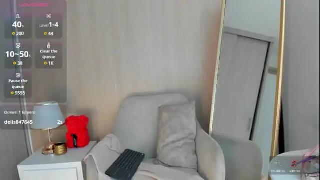 Image 3 of fitmartina Stream on Chaturbate on 3 months ago