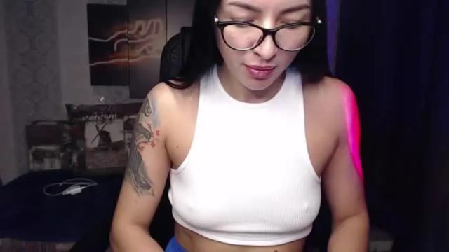 Image 8 of fitpretty Stream on Chaturbate on 18 months ago
