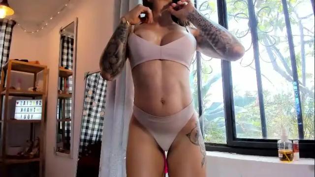 Image 10 of fitrosexxx Stream on Chaturbate on 3 months ago