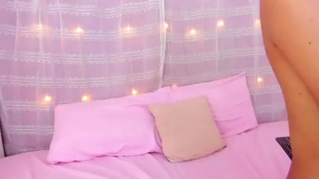 Image 3 of fka_twigs_ Stream on Chaturbate on 13 months ago