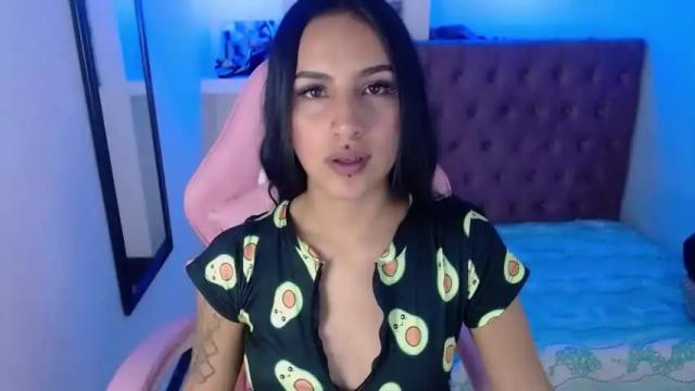 Image 2 of flaca_57 Stream on Chaturbate on 13 months ago