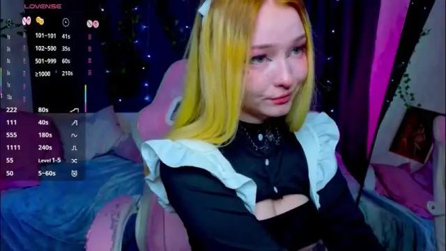 Image 4 of flaircorell Stream on Chaturbate on 5 days ago