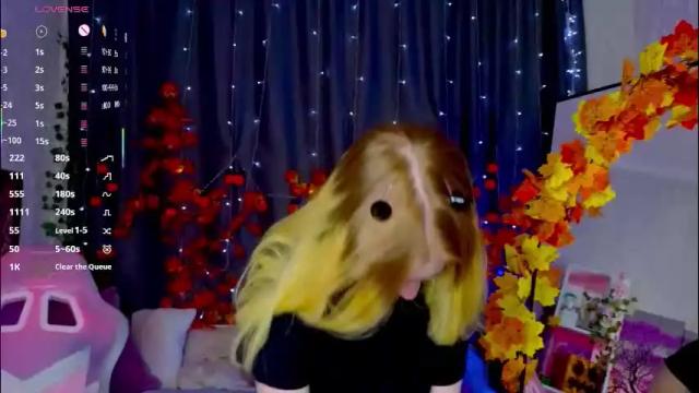 Image 2 of flaircorell Stream on Chaturbate on 1 month ago